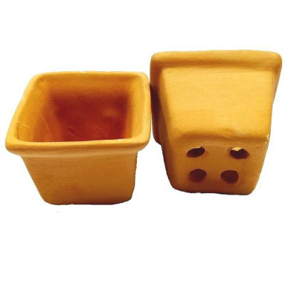 Горшочек керамический для растений квадратный